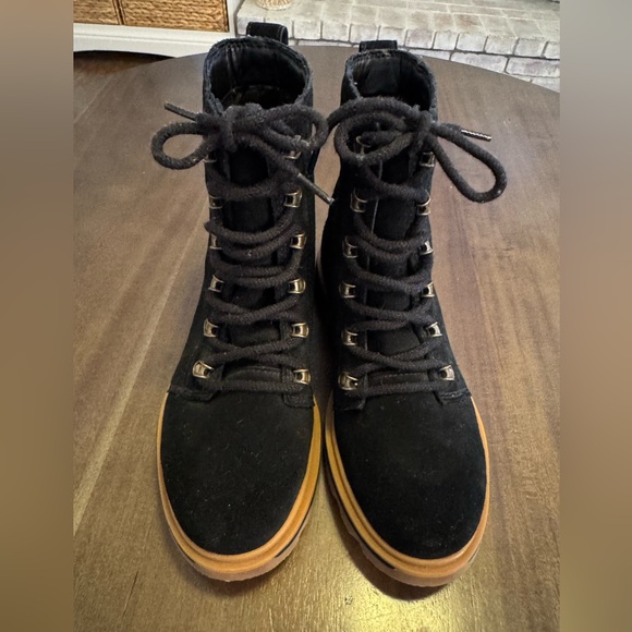 Sorel Lennox Lace Up Suede - Picture 5 of 8